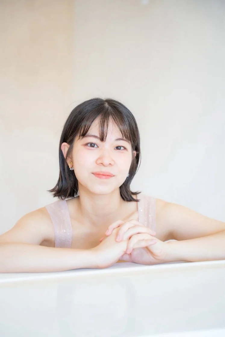 ピアニスト 酒井藍里のプロフィール写真